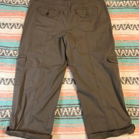 Stylish Brown Cargo Pants with Embroidery sz 8 - Picture 2 of 13